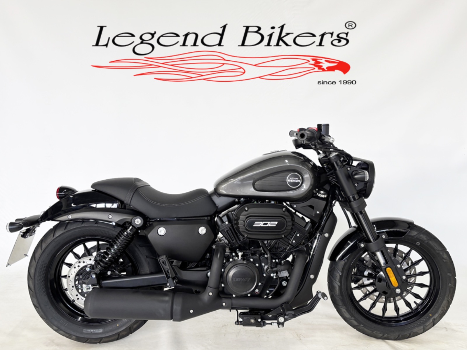 Legend Bikers - BENDA 300C