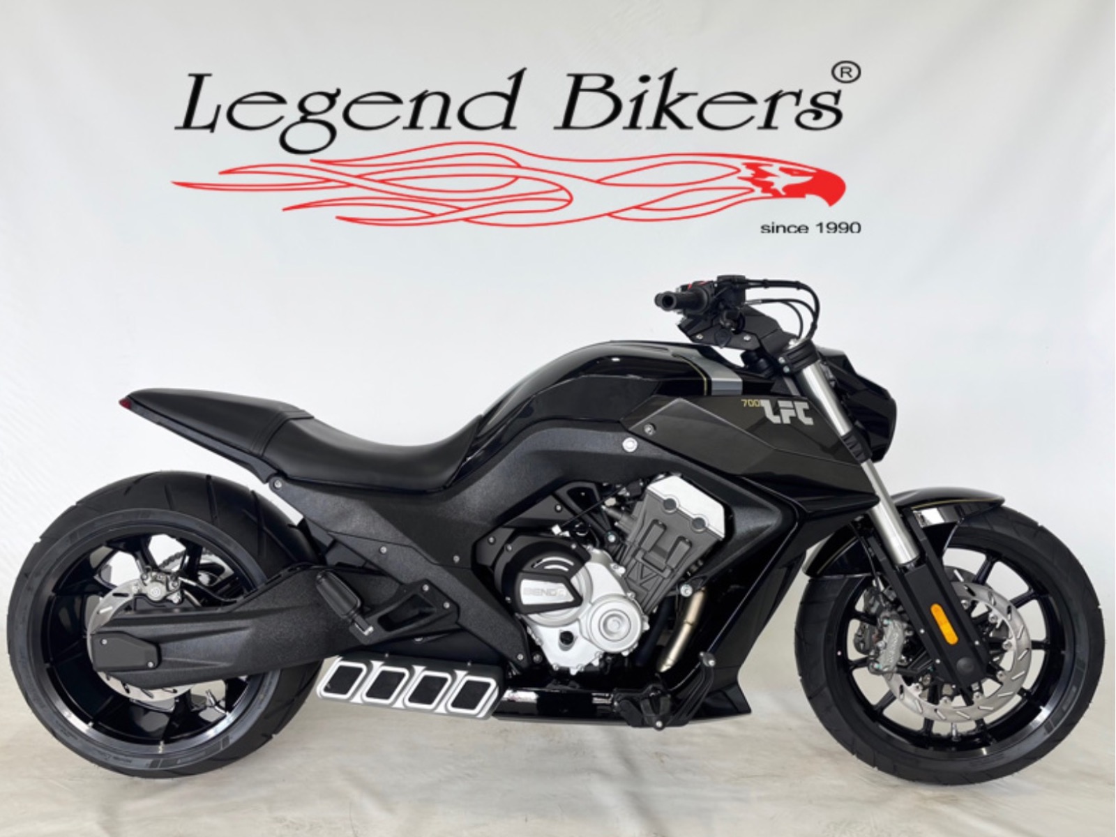 Legend Bikers - BENDA LCF 700