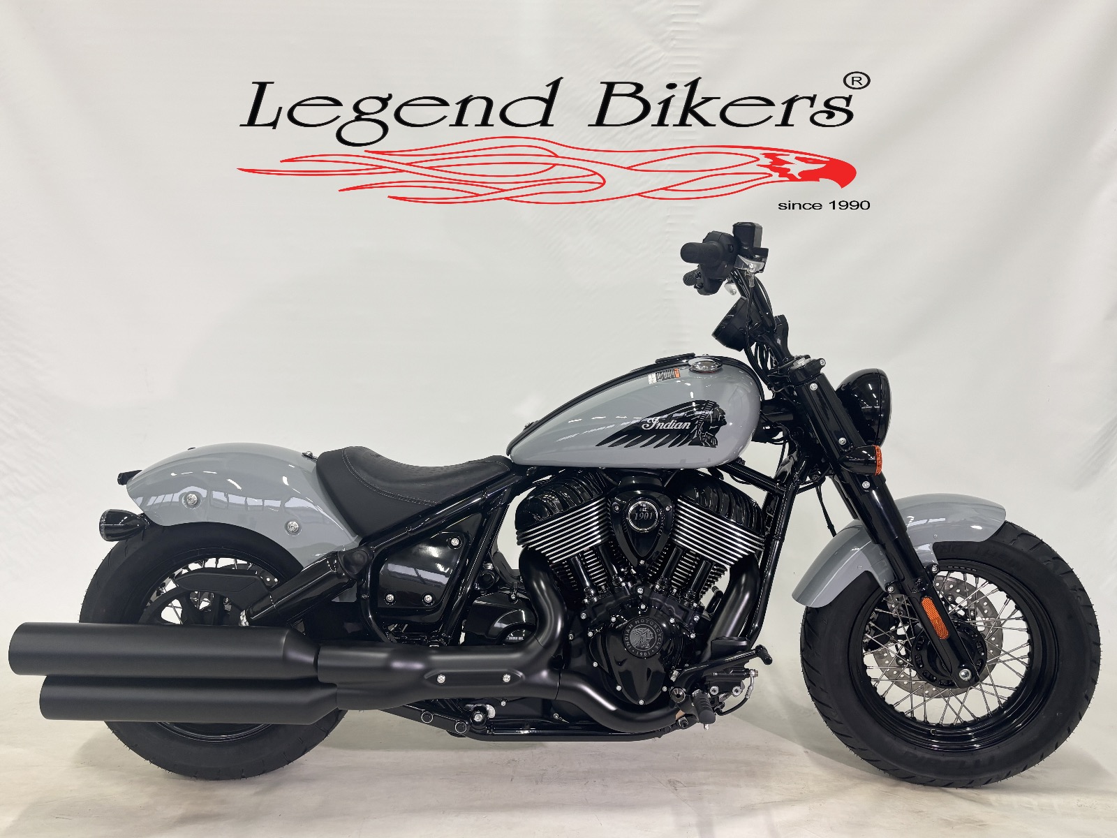 Legend Bikers - INDIAN CHIEF BOBBER DARKE HORSE E5